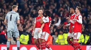 豪簽下亮眼 豪簽下亮眼